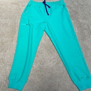 Figs high waisted Zamora pant